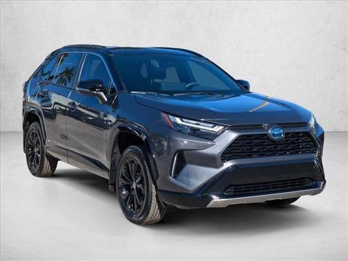 2024 Toyota RAV4 Hybrid SE