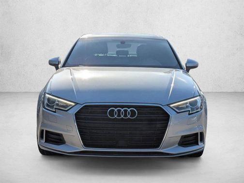 Florett Silver Metallic 2019 Audi A3 Premium