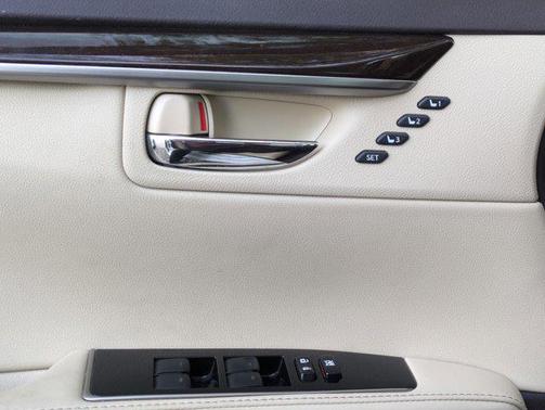 2018 Lexus ES 350 Base