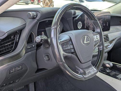 Caviar 2023 Lexus LS 500 Base