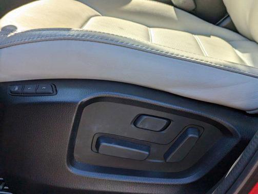 2022 BMW X2 sDrive28i