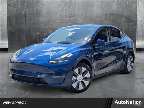 2023 Tesla Model Y Long Range Dual Motor All-Wheel Drive
