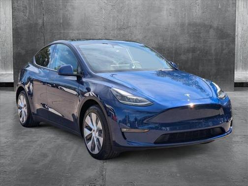 2023 Tesla Model Y Long Range Dual Motor All-Wheel Drive