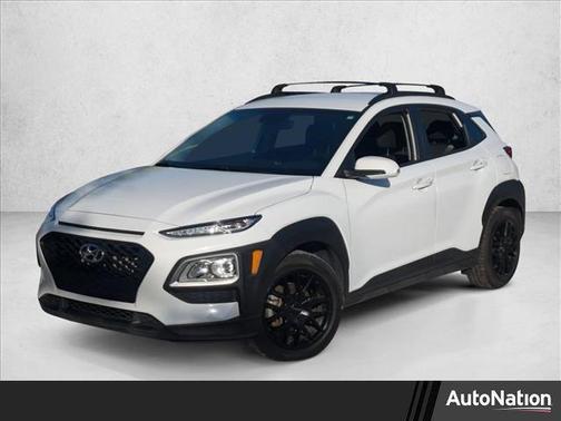 2021 Hyundai KONA SEL