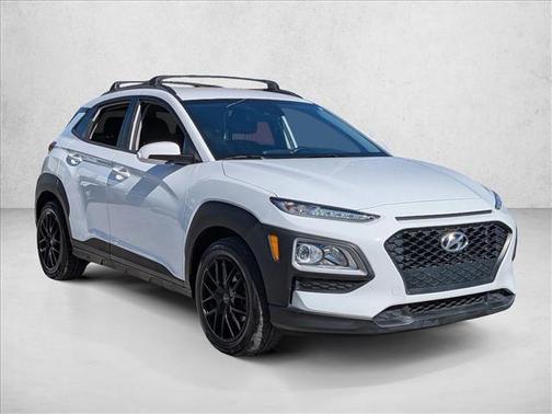 2021 Hyundai KONA SEL