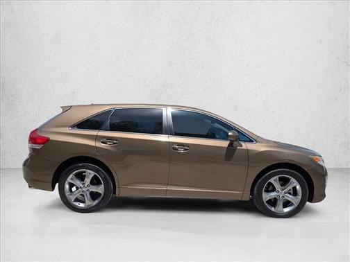 Golden Umber Mica 2010 Toyota Venza Base