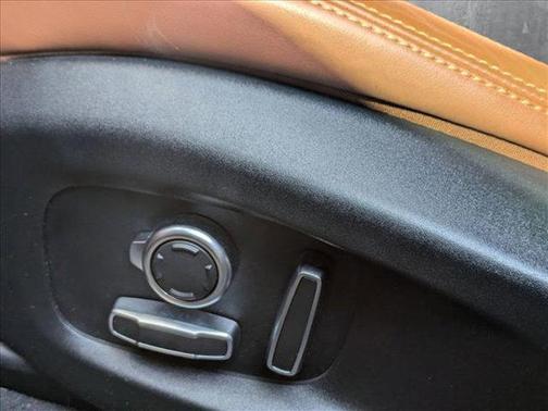 2022 Jaguar F-PACE SVR P550 AWD Automatic
