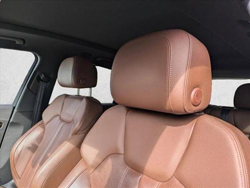 2018 Audi Q5 2.0T Premium Plus