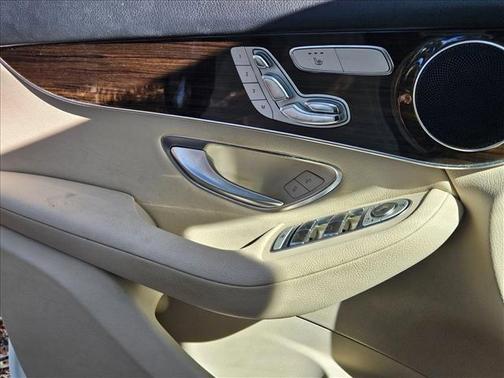 Polar White [White] 2018 Mercedes-Benz GLC 300 4MATIC