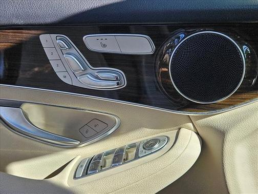 Polar White [White] 2018 Mercedes-Benz GLC 300 4MATIC