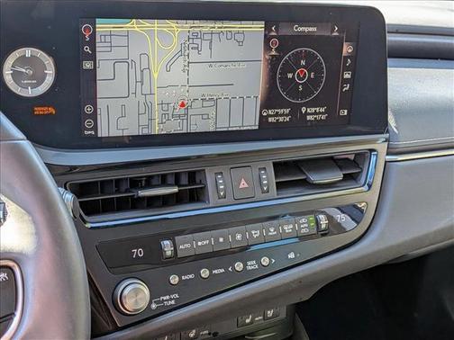 2022 Lexus ES 350 Base