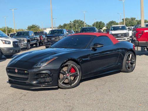 2018 Jaguar F-TYPE R