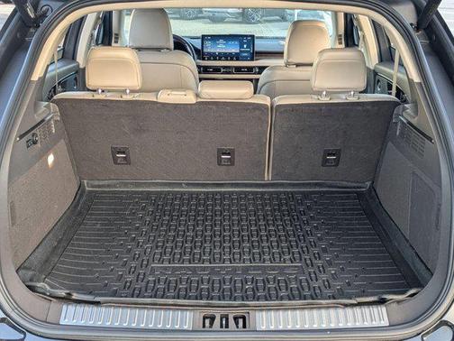 2021 Lincoln Nautilus Reserve