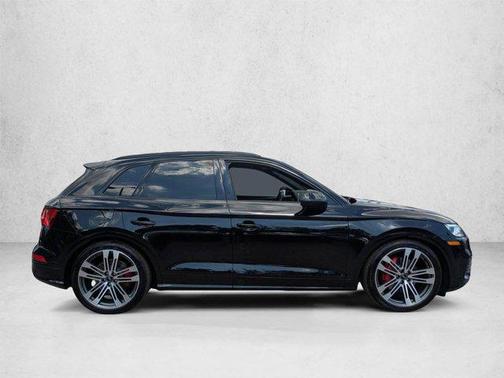 Mythos Black Metallic 2019 Audi SQ5 3.0T Premium Plus