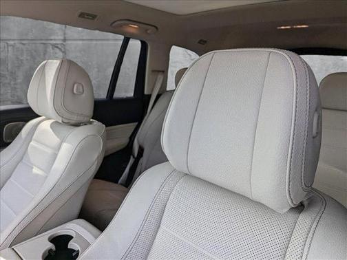 2022 Mercedes-Benz GLS 450 4MATIC