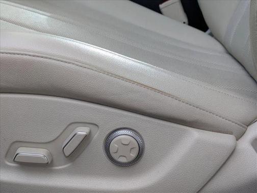 2022 Genesis GV80 2.5T