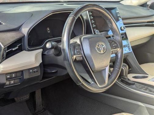 2019 Toyota Avalon XLE