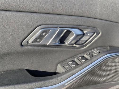 2023 BMW 330 330i