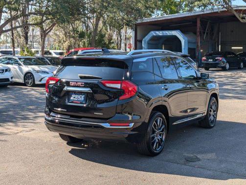 2023 GMC Terrain Denali