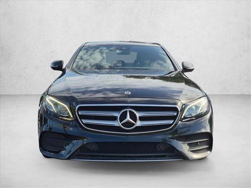 Obsidian Black Metallic 2019 Mercedes-Benz E-Class E 300