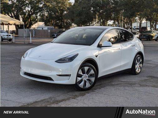 2023 Tesla Model Y Long Range Dual Motor All-Wheel Drive