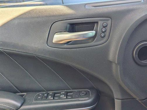 2018 Dodge Charger SXT Plus