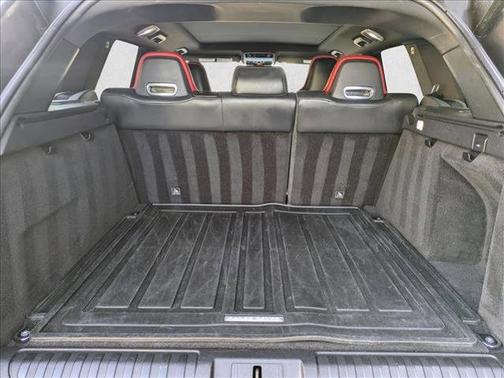 2021 Land Rover Range Rover Sport SVR