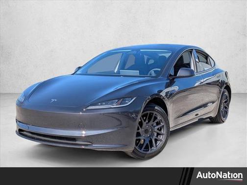 2025 Tesla Model 3 Long Range