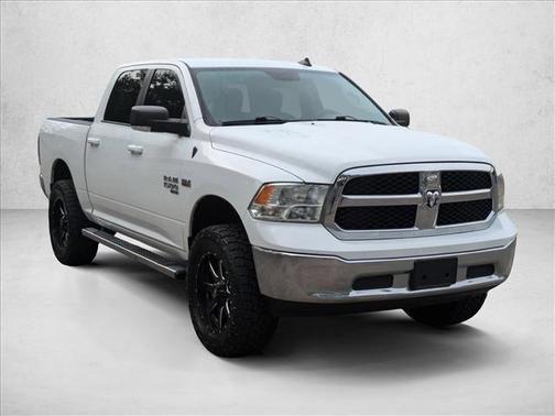 2020 RAM 1500 Classic SLT