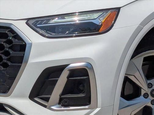 2022 Audi Q5 45 S line Premium Plus