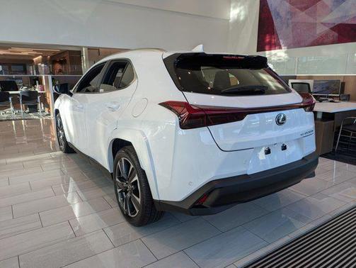Ultra White 2026 Lexus UX 300h Premium