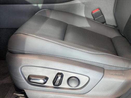 Ultra White 2026 Lexus UX 300h Premium