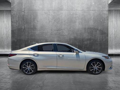 2024 Lexus ES 350 Base
