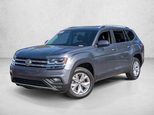 Platinum Gray Metallic 2019 Volkswagen Atlas 3.6L SE w/Technology
