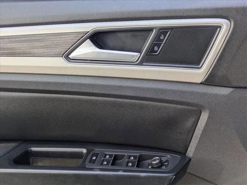 2019 Volkswagen Atlas 3.6L SE w/Technology