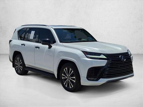 Eminent White Pearl 2024 Lexus LX 600 Premium