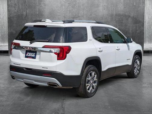 2023 GMC Acadia AWD SLT