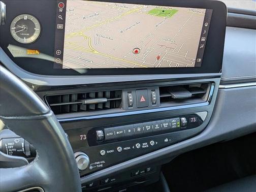 2022 Lexus ES 350 Base