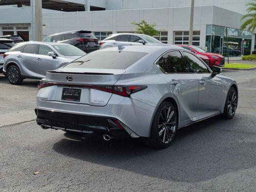 Iridium 2022 Lexus IS 350 Base