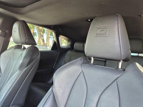 Iridium 2024 Lexus RX 350 F SPORT Handling