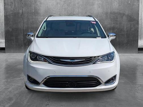 2018 Chrysler Pacifica Hybrid Limited