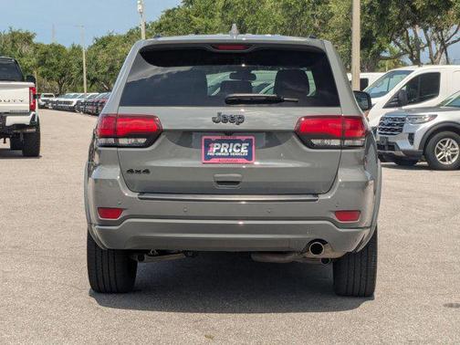 2021 Jeep Grand Cherokee Laredo
