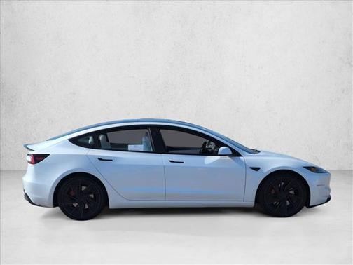 Pearl White Multi-Coat 2025 Tesla Model 3 Performance