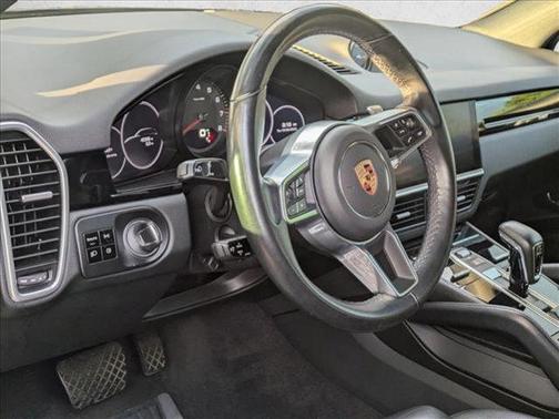 2020 Porsche Cayenne Cayenne
