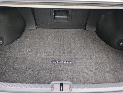 2023 Lexus ES 250 Base