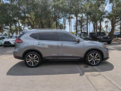 2019 Nissan Rogue SL