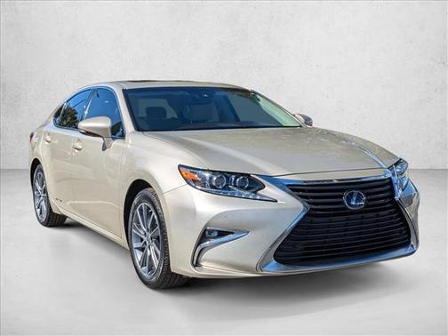 2017 Lexus ES 300h Base