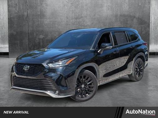 2023 Toyota Highlander XSE