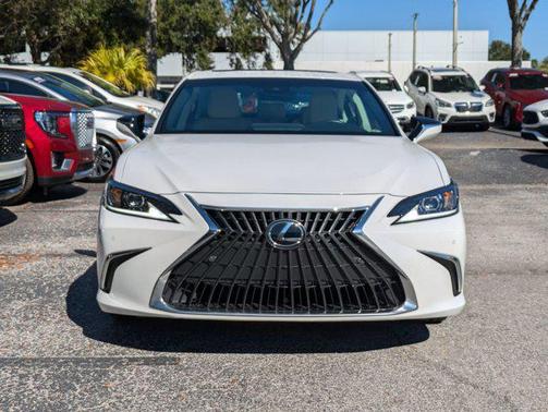 2025 Lexus ES 350 Base