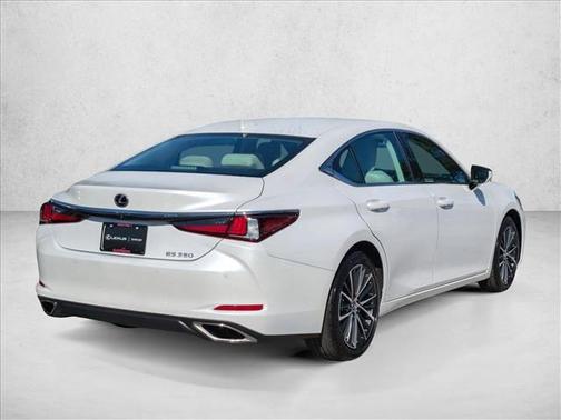 2025 Lexus ES 350 Base